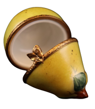 Load image into Gallery viewer, SKU# 7200 - Small pear
