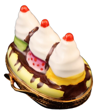 Load image into Gallery viewer, SKU# 7722 - Chocolate Banana Split
