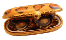 Lade das Bild in den Galerie-Viewer, SKU# 7795 - Sonnenbrille im Etui Leopard
