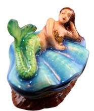 Load image into Gallery viewer, SKU# 7847 - Mermaid
