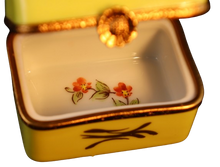 Load image into Gallery viewer, SKU# 9101 - Mini Box Yellow Vincenne
