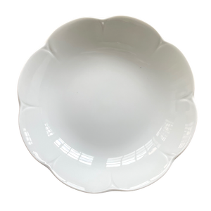 SKU# L211-NYM00001 - Nymphea White Round Deep Platter - Shape Nymphea - Size: 11"